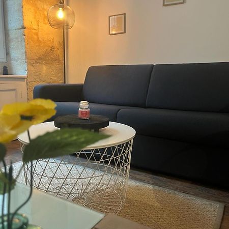 Bel Appartement Avec Mezzanine En Plein Centre De Бордо Экстерьер фото